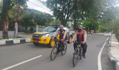 Sat Samapta Polres Sibolga  Patroli Bersepeda Sambil Bagi Masker Pada Masyarakat