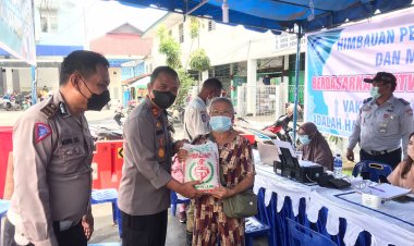 Kapolres Sibolga Tinjau Dan Beri Bantuan Pada Lansia  Percepatan Vaksin