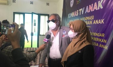 Peringatan Dini Dari Komnas PA : HENTIKAN VAKSINASI ANAK !