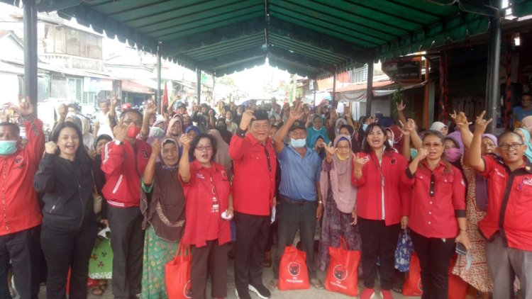 Ramadhan 1443H, PDIP Sibolga dan Tapteng Santuni 80 Anak Yatim Piatu