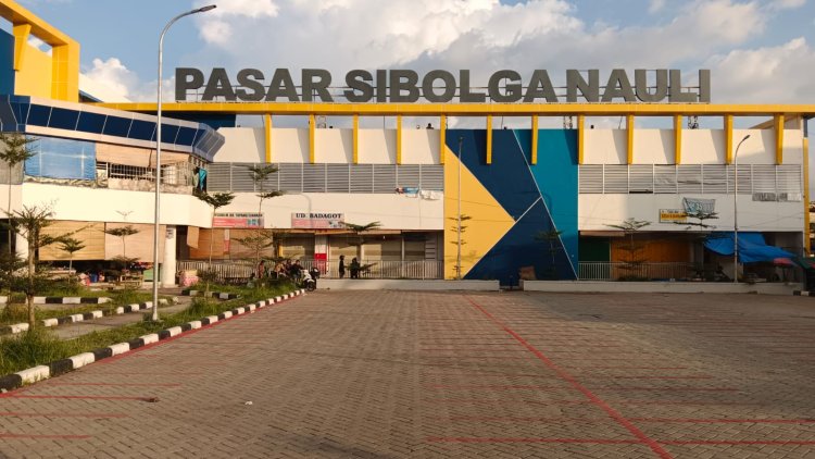 Salah Satu Caleg di Kota Sibolga Diduga Berikan Penekanan Terhadap Pedagang Pasar