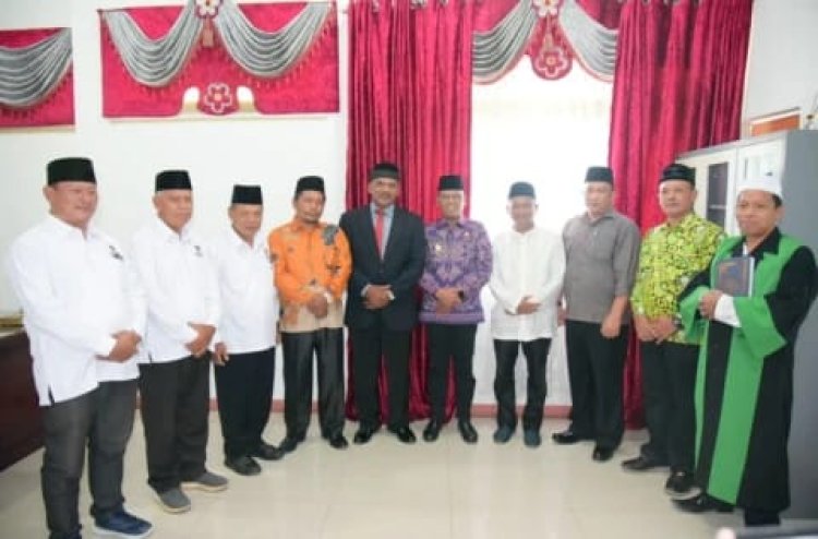 Pj Bupati Lantik Heri Fansuri Pasaribu Jadi Wakil Ketua IV Baznas Tapteng