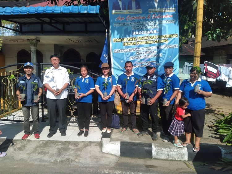 Sambut Hari Lingkungan Hidup, Gàmki & PEMKO sibolga Serahkan Bibit Pohon Ke Gereja Gereja Di Sibolga