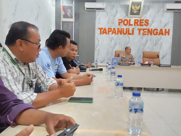 Aktivis Datangi Polres, Pertanyakan Perkara Pembakaran Rumah Sekretaris KNPI Tapteng
