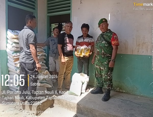 Lurah Tapian Nauli II, Serahkan Bantuan Kepada Wàrganya.