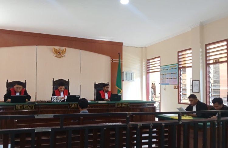 Sidang kasus Pedagang Sayur VS Anak oknum Ketua DPRD Tapteng, Pengacara  Nilai Dakwaan JPU Cacat Formal