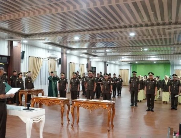 Kajatisu Pimpin Pelantikan Aspema Dan 5 Kajari di Sumut, Agita Tri Moertjahjanto, SH, MH, Kajari Sibolga